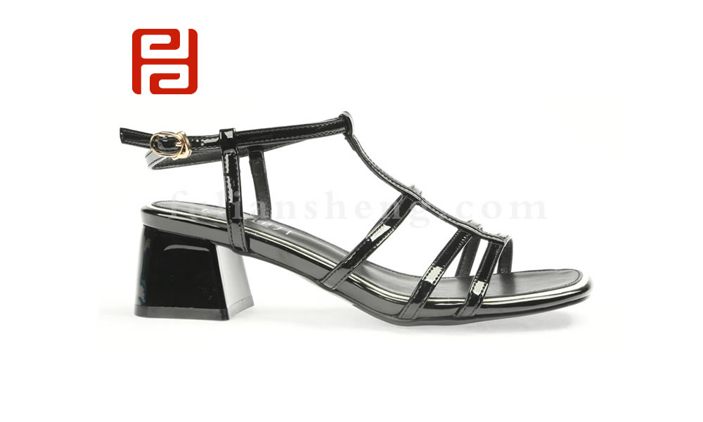 福連升夏季新款方頭百搭涼鞋 粗跟露趾一字帶女時(shí)裝圖片