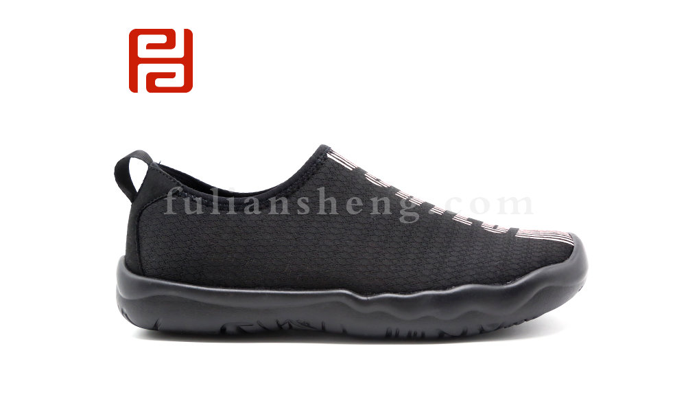 福連升夏季旅游女鞋蜂巢透氣鞋面軟彈鞋底鯊魚鞋身