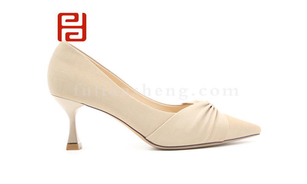 尖頭中跟鞋 魅力時(shí)裝女鞋