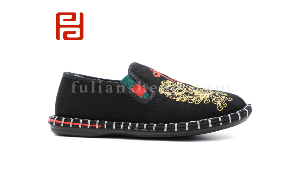 福連升冬季新款中國風(fēng)尚老北京布鞋時尚國粹休閑鞋