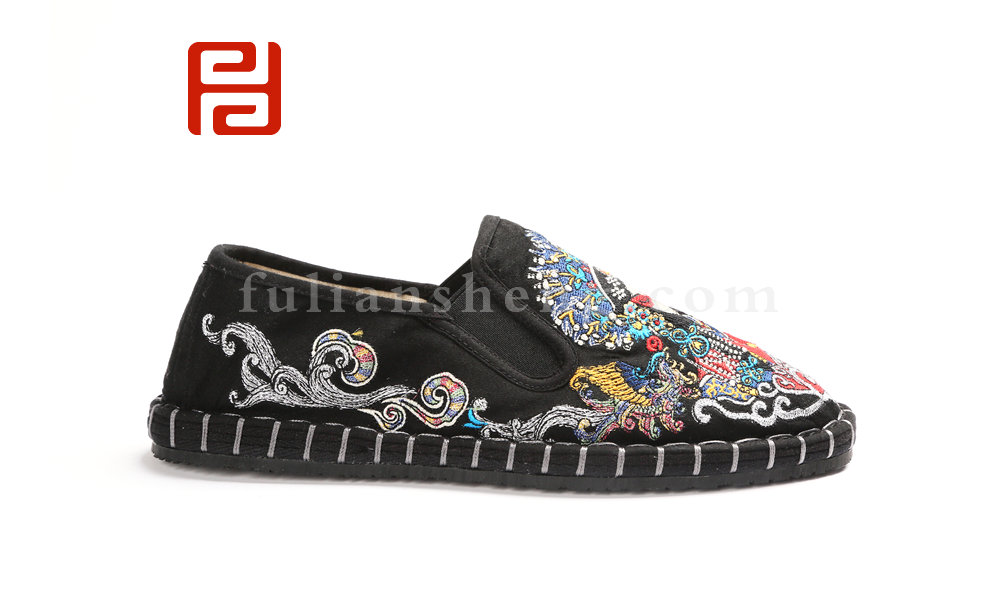 福連升中國(guó)風(fēng)老北京布鞋男繡花社會(huì)臉譜千層底軟底布鞋(圖2)