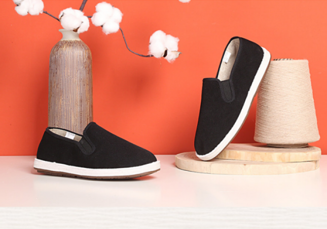 這雙老北京布鞋，我們中國(guó)人穿了3000多年