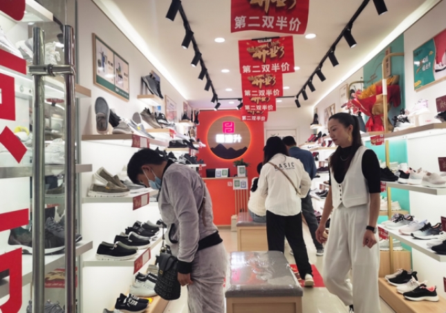 加盟老北京布鞋需要多少錢(qián)