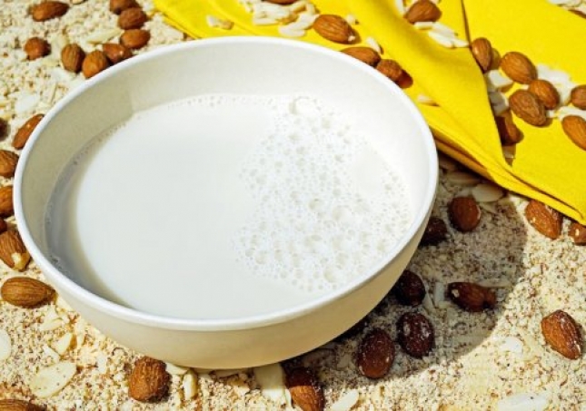 日攝入量需1200毫克？細(xì)數(shù)中老年人補鈣的食物有哪些？