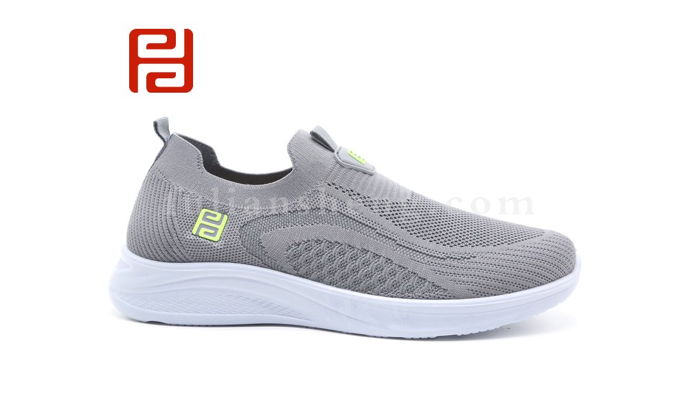 春季休閑運(yùn)動(dòng)漫步鞋中老年透氣輕便軟底散步男鞋